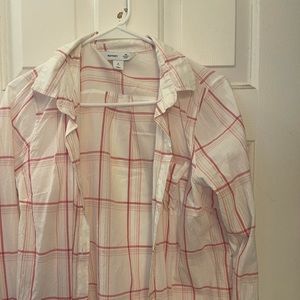 Old Navy button down shirt